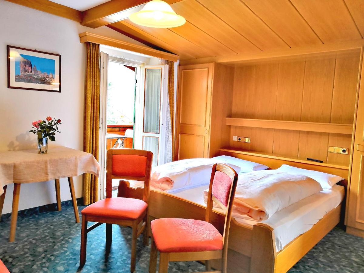 Garni Gabrieli Bed & Breakfast กอร์วารา อิน บาเดีย ภายนอก รูปภาพ